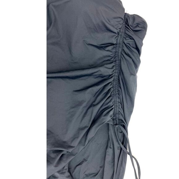 La Blanca One Piece Swim Suit Solid Black Sweetheart Neckline Size 12 NWT - Picture 8 of 8